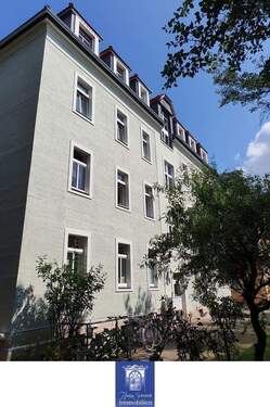 Hausansicht - 3 Zimmer Etagenwohnung in Dresden