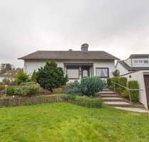 Freistehendes EFH in Menden Lahrfeld mit Wintergarten und Garage (Erbbaurecht !)