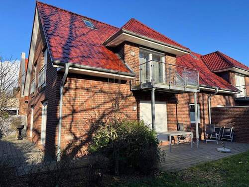 Außenansicht 2 - 1 Zimmer Mehrfamilienhaus, Wohnhaus in Varel