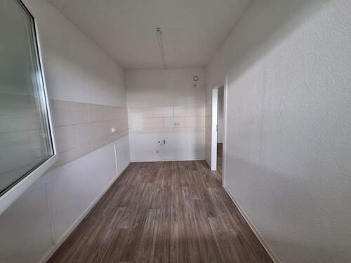 Küche mit Fliesenspiegel - 