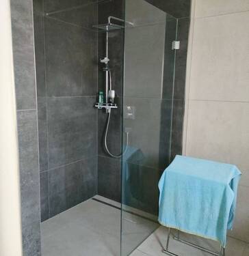 bodenebene Dusche.jpg - 
