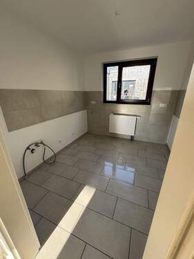 Bild 3 - 8 Zimmer Mehrfamilienhaus, Wohnhaus in Oldenburg (Oldenburg)