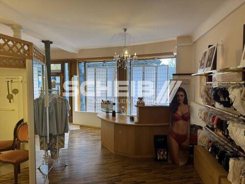 Eingangsbereich als Empfang - Charmante Bürofläche in der beliebten Fußgängerzone