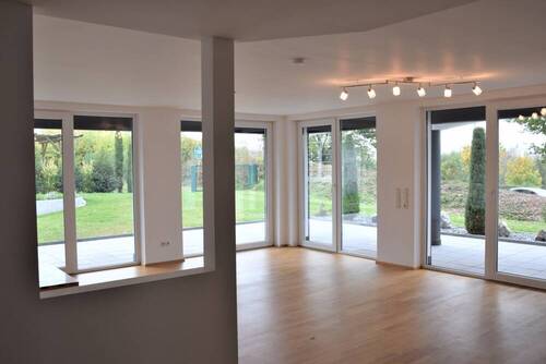 Wohn- und Essbereich Bild1 - Etagenwohnung mit 108,00 m&sup2; in Uhldingen-Mühlhofen zur Miete