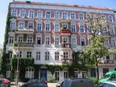 Bild 1 - schöne historische Altbauwohnung mit Balkon im Kollwitz-Kiez