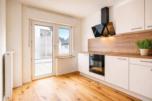 Küche - 6 Zimmer Einfamilienhaus zum Kaufen in Koblenz