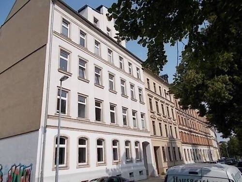 DSCN0122 - Großzügige 3-Zimmer mit Abstellraum, Laminat, Riesenküche, EBK und Wannenbad in uninaher Lage!!