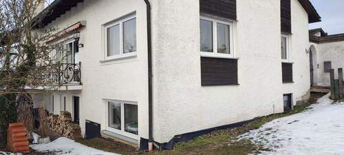 Bild 1 - Ein- oder Zweifamlienhaus Anwesen mit großem Grundstück