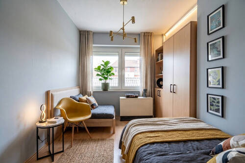 Kinderzimmer Dachgeschoss Wohnbeispiel mit KI - 