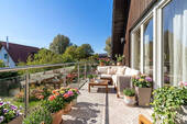Balkon Wohnbeispiel mit KI - 