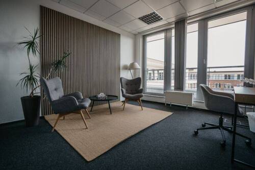 Therapieraum zur gemeinsamen Nutzung für einen Tag in der Woche - Therapieraum mit Dachterrasse zur gemeinsamen Nutzung in zentraler Hamburg-Lage