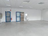 Werkstatt mit Büro und Lagerbereich - 