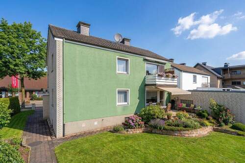 Gartenansicht KI generiert - 