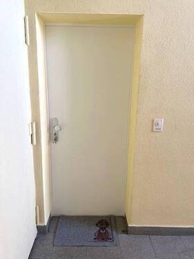 Wohnungseingangstüre - 