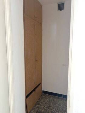 Abstellkammer / Garderobe - 