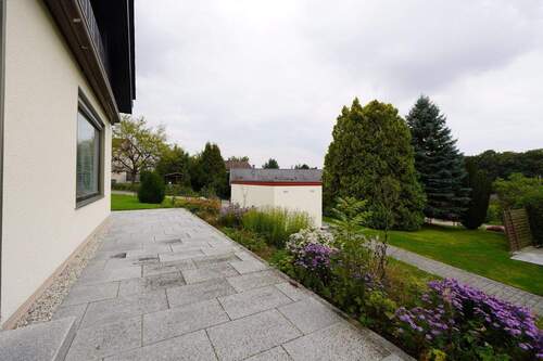 Terrasse - 6 Zimmer Mehrfamilienhaus, Wohnhaus in Warthausen