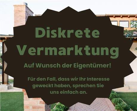 Diskrete Vermarktung - klein - Gepflegtes Mehrfamilienhaus mit 3 Wohneinheiten, 1 Doppelgarage und 1 Stellplatz. Voll vermietet!