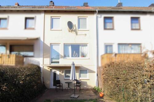 Hausrückansicht - 5 Zimmer Einfamilienhaus in Bremen