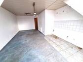 Wohn-, Essraum mit offener Küche - 1 Zimmer Etagenwohnung in Amberg