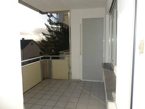 Balkon mit Abstellbereich - 1 Zimmer Etagenwohnung in Sigmaringen