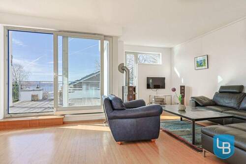 Zugang zur Dachterrasse - 