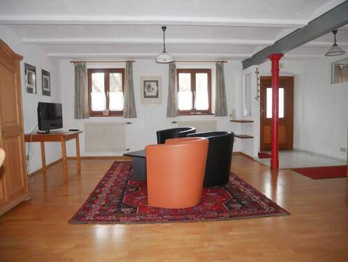 Wohnzimmer - Möblierte 3 Zimmerwohnung in Ummendorf für 2 er WG