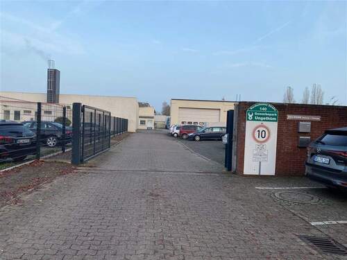 Nordenhamer Str. 140 - Halle in Delmenhorst zur Miete