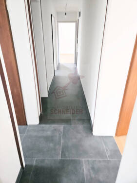 Flur - 2 Zimmer Etagenwohnung zur Miete in München