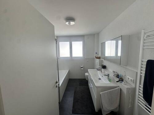 Blick ins Hauptbad - 