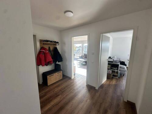 Flurblick Richtung Wohnbereic - 