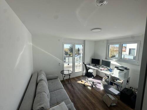 Raumübersicht Arbeitszimmer - 