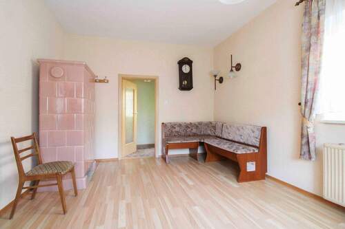 Wohnzimmer EG Ansicht 02 - 