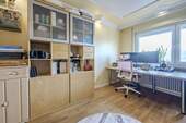 Schlafzimmer / Büro 1 - 