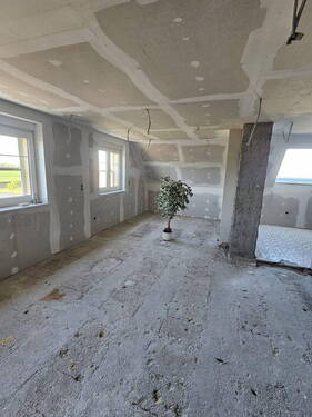 Wohn / Essbereich - 5 Zimmer Etagenwohnung zum Kaufen in Kürzell