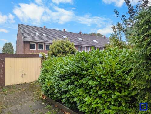 Außenansicht/Garage - Reihenendhaus mit 110,00 m² in Bremen zum Kaufen