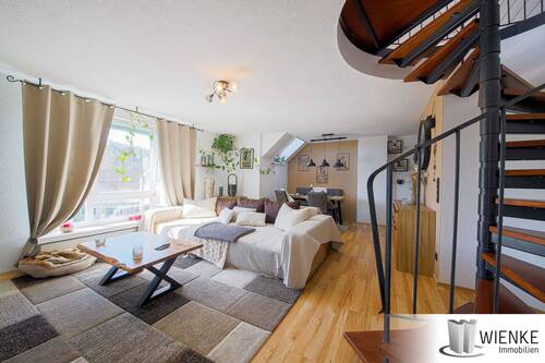 Wienke_Immobilien_Makler_Waldshut_Tiengen_Hochrhein_Dogern_Laufenburg_ (9 von 35).jpg - 2 Etagen, Dachgeschosswohnung mit Galerie und Tiefgaragenstellplatz, neu renoviert, hochwertige Einbauküche