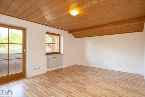 Zimmer 1 - Sonnige 4-Zimmer-Wohnung in Zweifamilienhaus in Bernried am Starnberger See
