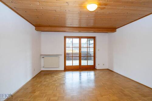 Zimmer 2 - 4 Zimmer Etagenwohnung zum Kaufen in Bernried am Starnberger See