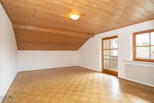 Zimmer 3 - 4 Zimmer Etagenwohnung in Bernried am Starnberger See