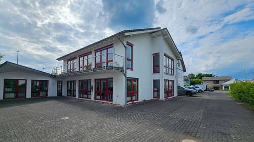 Modernes Bürogebäude - 8 Zimmer Büro zum Kaufen in Bad Honnef