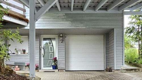Garage und Carport - 