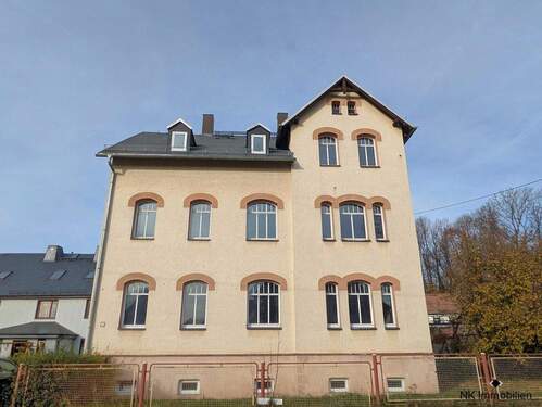 Straßenseite - 1 Zimmer Mehrfamilienhaus, Wohnhaus zum Kaufen in Wildenfels