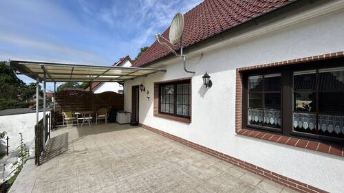 Schöne Terrasse - 5 Zimmer Einfamilienhaus in Groß Wüstenfelde