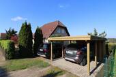 Carport und Stellplätze - 