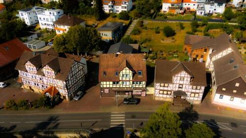 Drohne (1)1 - 4 Zimmer Etagenwohnung zum Kaufen in Lohfelden