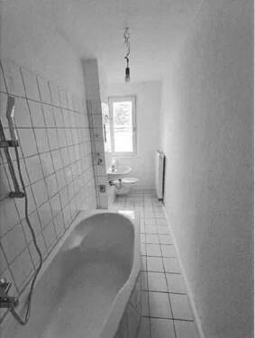 Badezimmer - 2 Zimmer Terrassenwohnung in Chemnitz