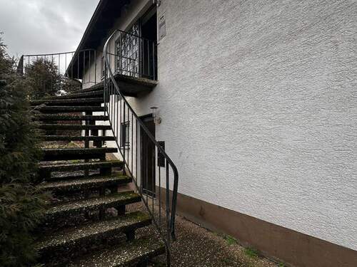 Treppe ins erste OG - 