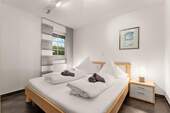 Schlafzimmer EG - 