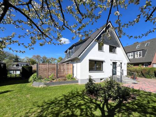 Wunderschönes Wohnen im Waldgut Hagen - 5 Zimmer Einfamilienhaus in AHRENSBURG - WALDGUT HAGEN