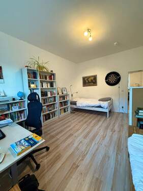 Schlafzimmer II / Arbeitszimmer - 